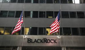 Asset manager Blackrock building with US flags