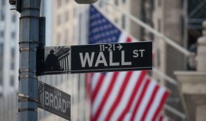 Wallstreet image with american flag