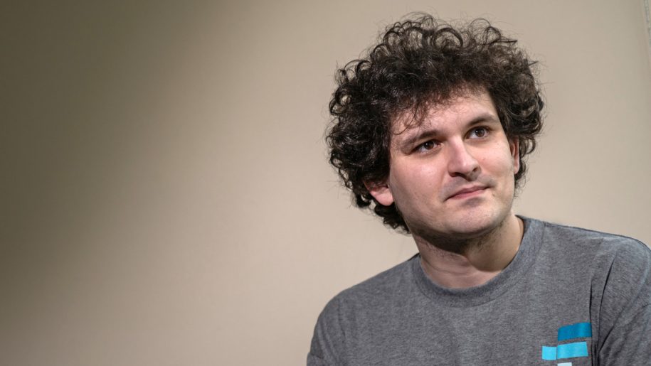 サム・バンクマン＝フリード、「たった1つの署名がFTXを破壊した」と語る