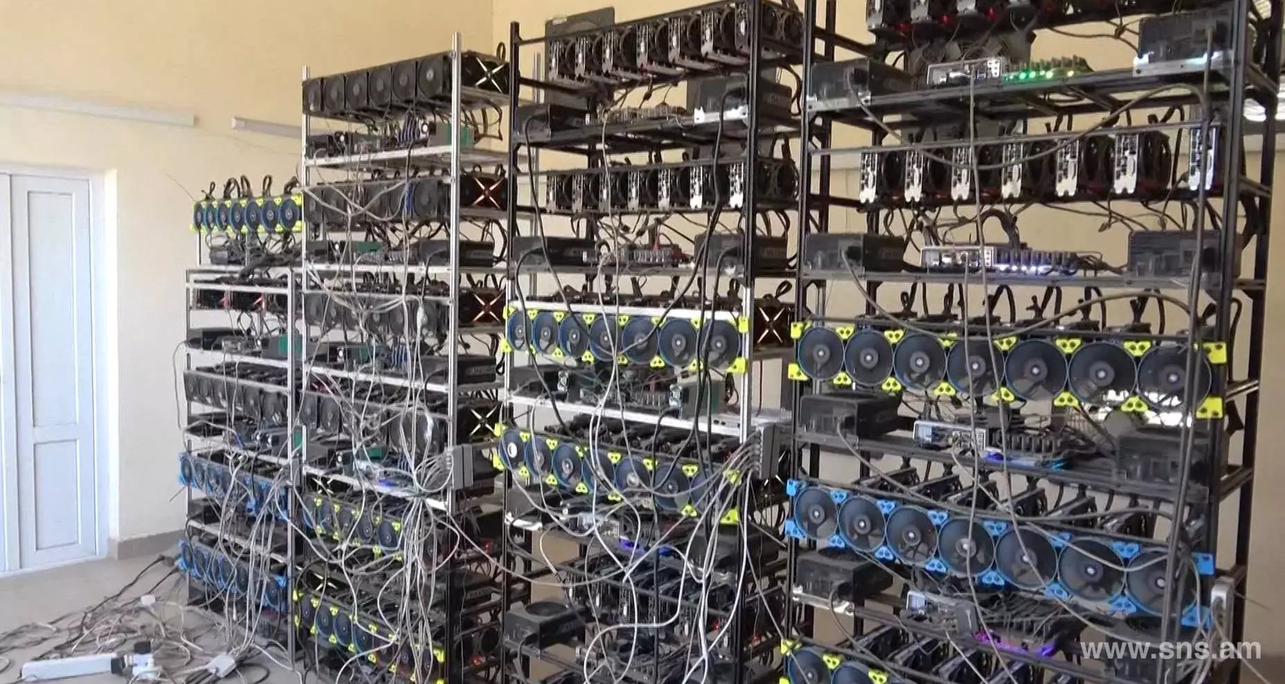 mining rig crypto