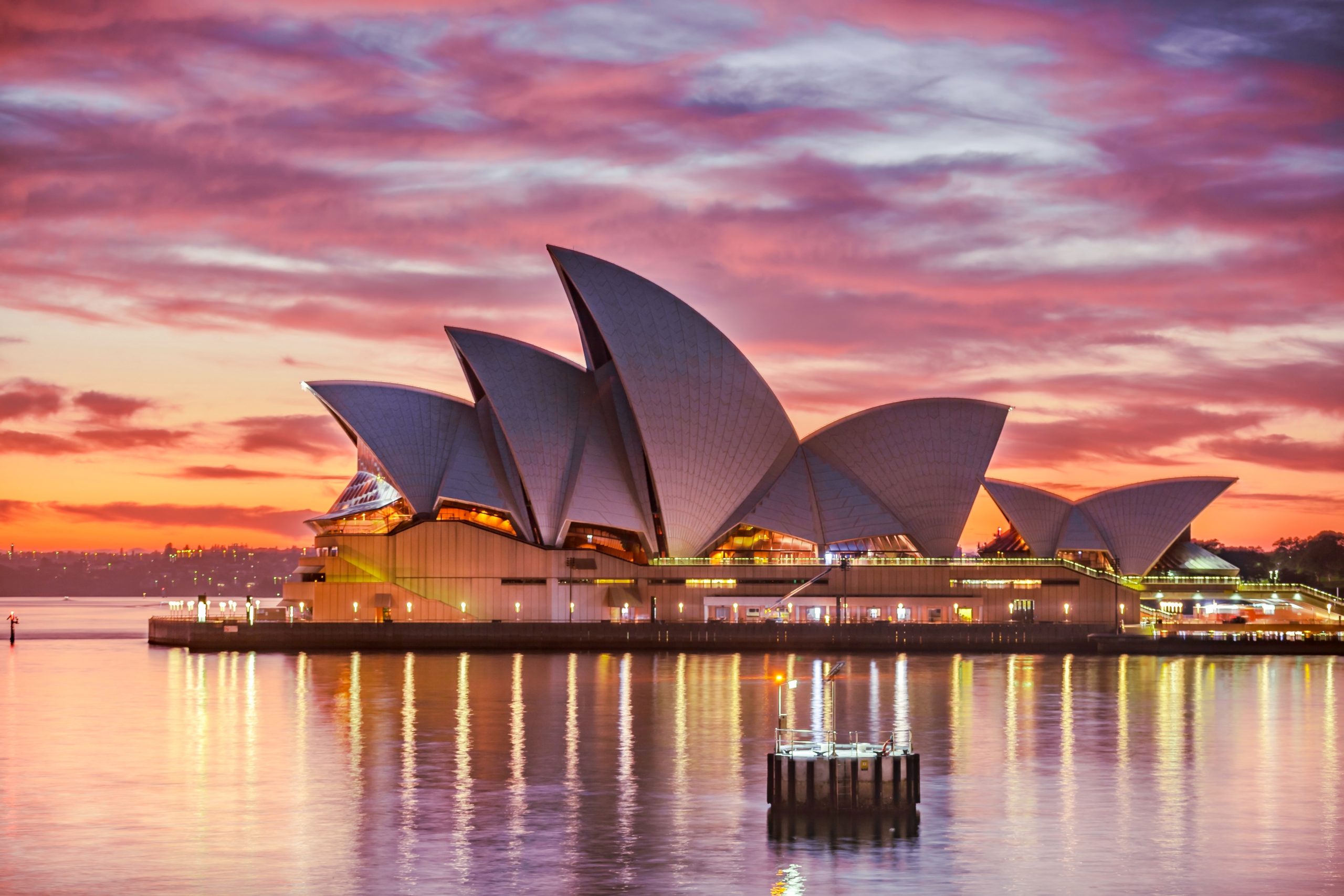 australia placing restrictions on cfds