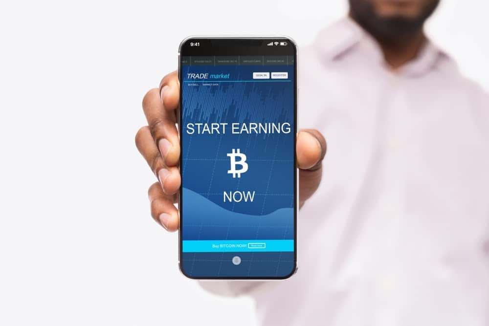 earn bitcoin