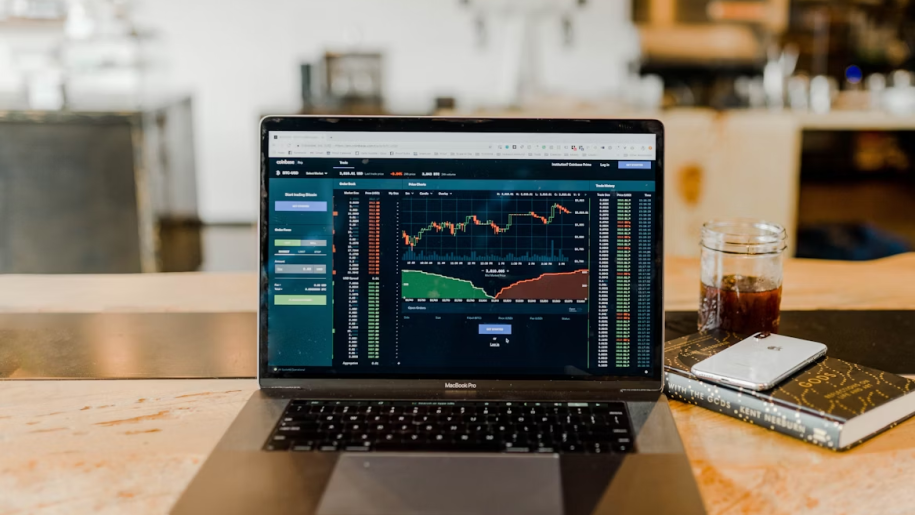 DeFi Derivatives Enter New Era With Aster Dominating $70B Market Surge