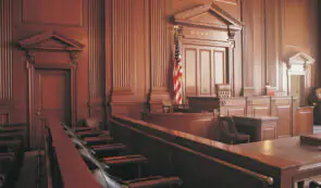 Courtroom USA
