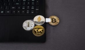 Altcoins and Bitcoin