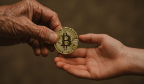 Watch Out for the Best Crypto to Buy as Peter Brandt Recommends Bitcoin to Gen Z Traders.