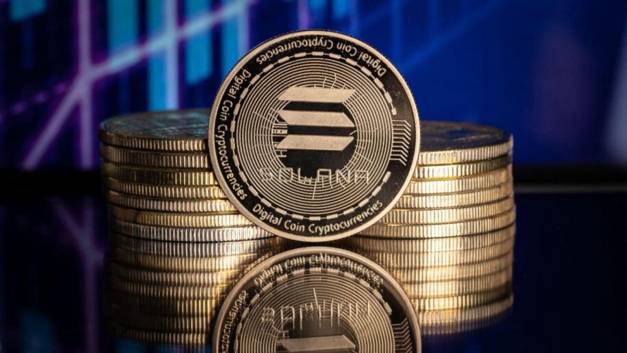 HYPE & SOL Regain Key Levels, Yet Whales are Backing $TAP – Is It the Next 100X DeFi Gem