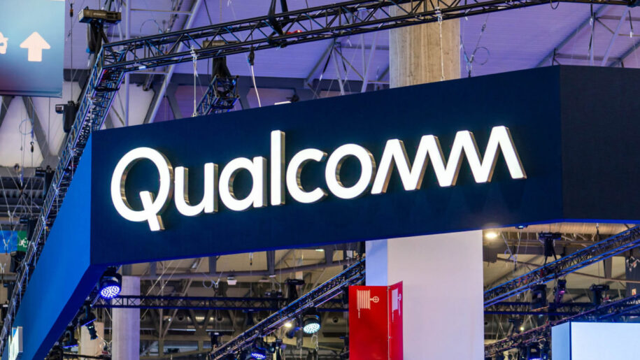 Qualcomm Stock: Price Soars 20% as Company Emerges as Major AI Contender Against Nvidia and AMD