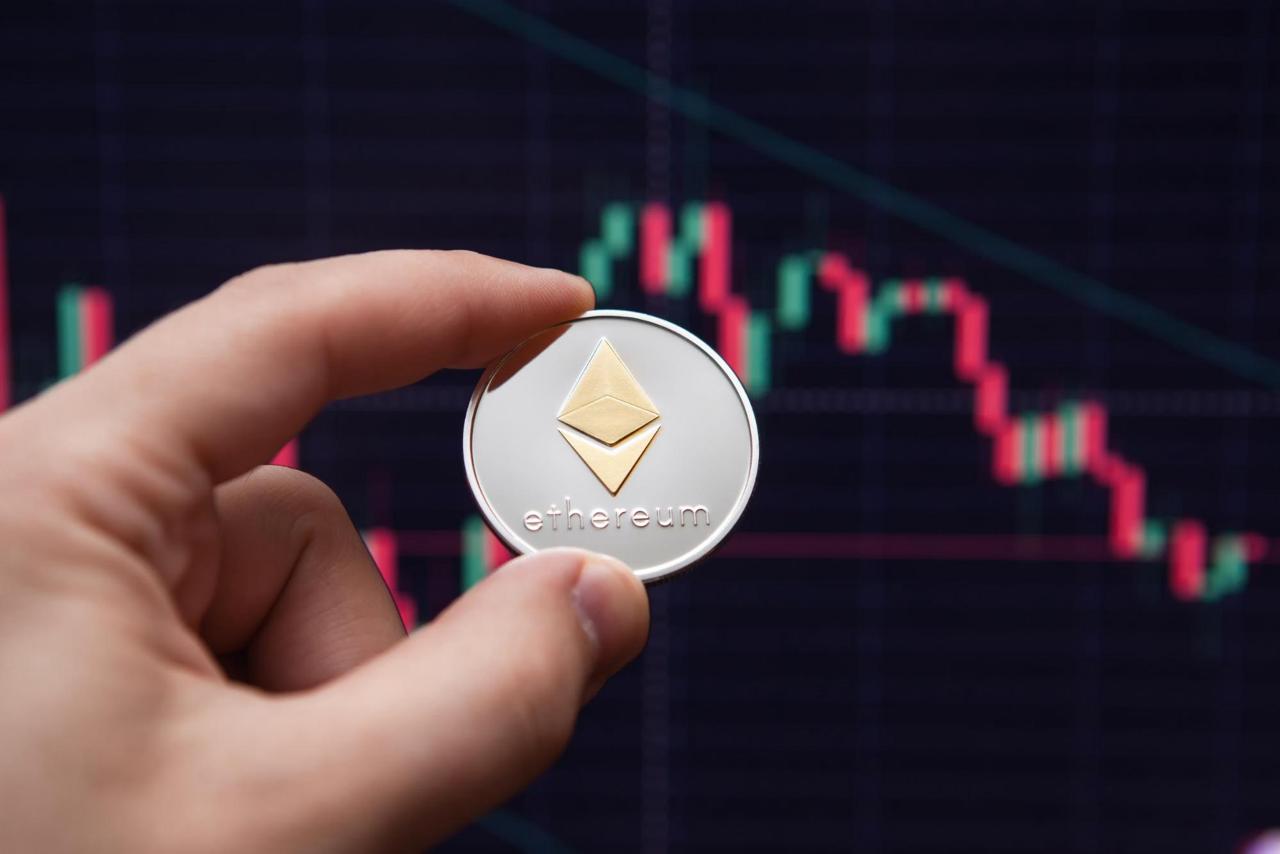 Ethereum and Solana Extend Losses as Digitap’s Payment Utility Positions It as 2025’s Top Altcoin to Buy
