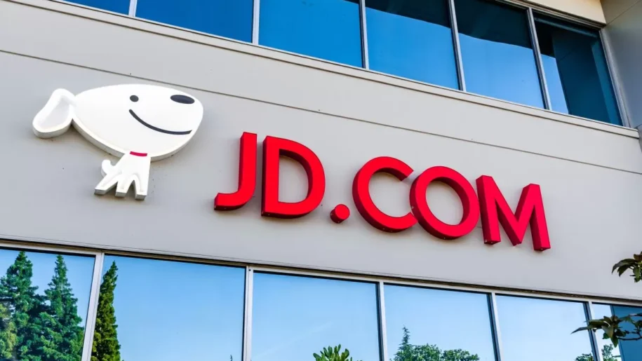 JD.com Stock: Gains in Pre-Market as Revenue Beats but Income Plunges