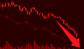 Crypto Market Downtrend - Red chart