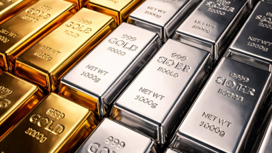 Gold and Silver Go Parabolic as Confidence in the Dollar Starts to Crack