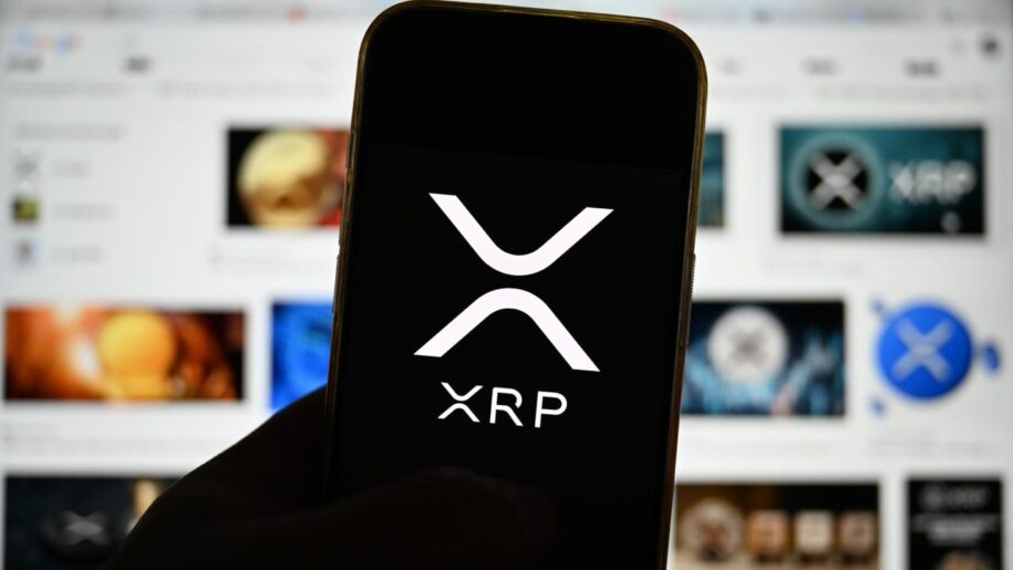XRP’s Largest Holders Are Moving Coins Off Exchanges at $1.38