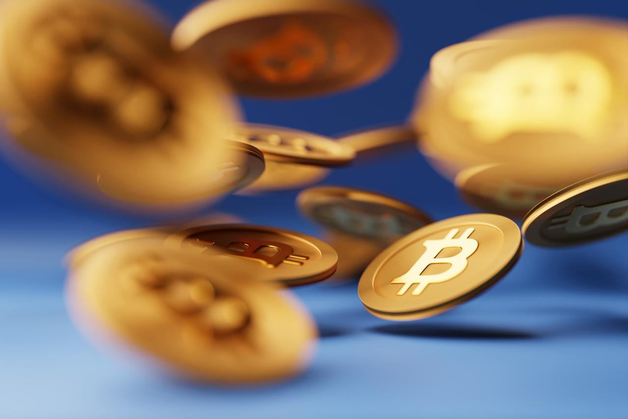 Bitcoin Loses Ground as Wall Street Goes All-In on AI