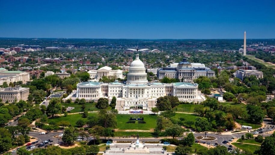 Washington May Use Stablecoins to Extend Dollar Reach
