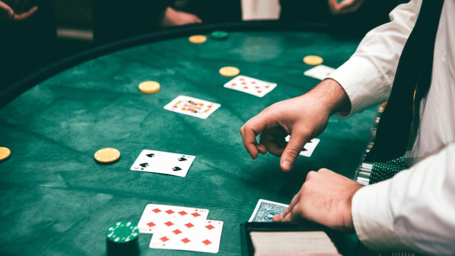 Live dealers at your home